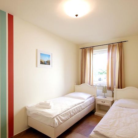Apartmenthaus Hus Uebi By Rujana Binz Eksteriør bilde
