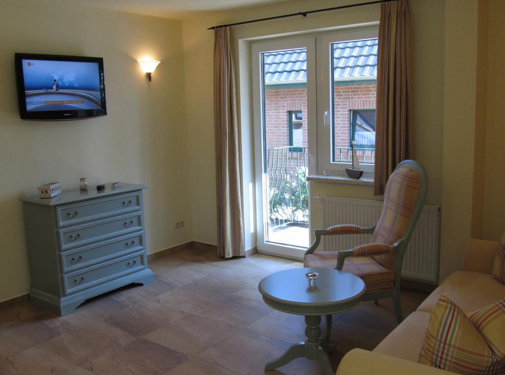 Apartmenthaus Hus Uebi By Rujana Binz Rom bilde